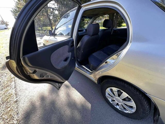 Бежевый Дэу Сенс, объемом двигателя 1.5 л и пробегом 224 тыс. км за 1650 $, фото 8 на Automoto.ua