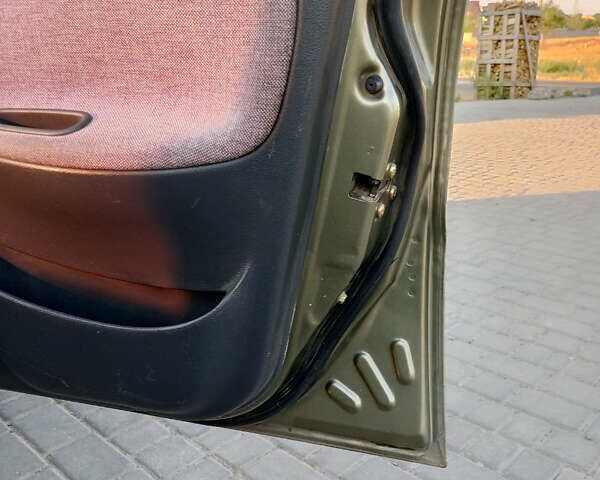 Бежевий Деу Сенс, об'ємом двигуна 1.3 л та пробігом 1 тис. км за 1700 $, фото 6 на Automoto.ua