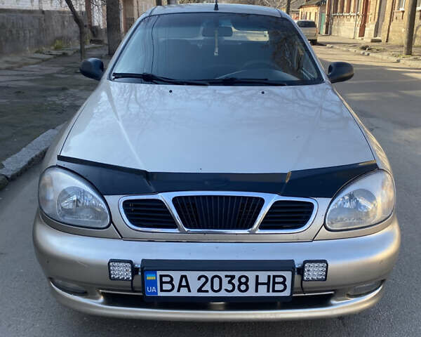 Бежевий Деу Сенс, об'ємом двигуна 1.3 л та пробігом 262 тис. км за 2000 $, фото 1 на Automoto.ua