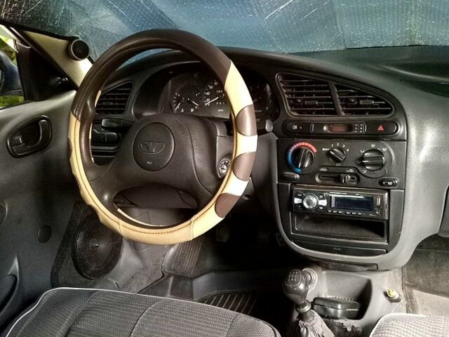 Бежевый Дэу Сенс, объемом двигателя 1.3 л и пробегом 0 тыс. км за 1650 $, фото 5 на Automoto.ua