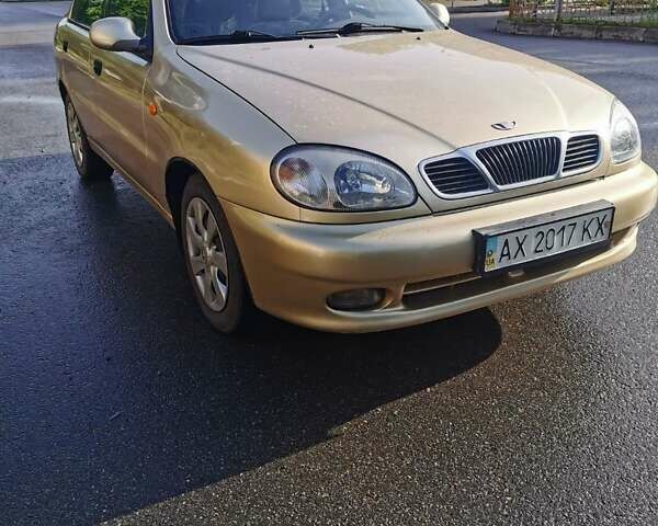 Бежевий Деу Сенс, об'ємом двигуна 0 л та пробігом 300 тис. км за 2400 $, фото 1 на Automoto.ua
