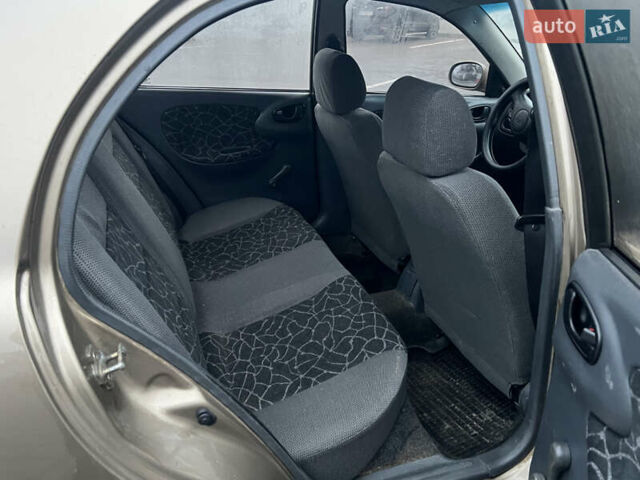 Бежевый Дэу Сенс, объемом двигателя 1.3 л и пробегом 143 тыс. км за 1899 $, фото 24 на Automoto.ua