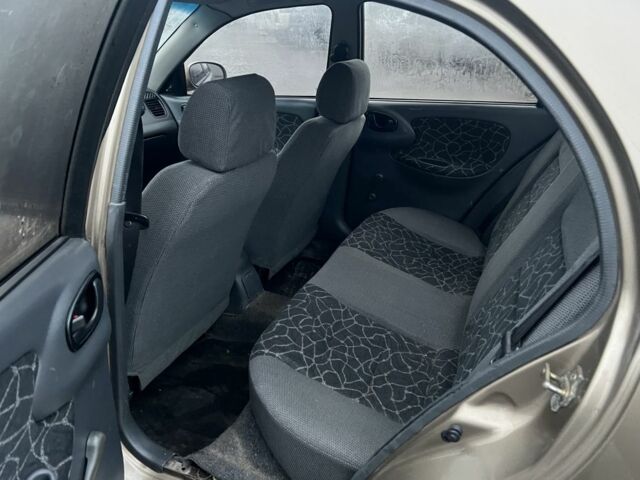 Бежевий Деу Сенс, об'ємом двигуна 1.3 л та пробігом 143 тис. км за 1899 $, фото 22 на Automoto.ua