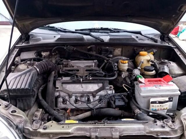 Бежевый Дэу Сенс, объемом двигателя 1.3 л и пробегом 267 тыс. км за 2000 $, фото 5 на Automoto.ua