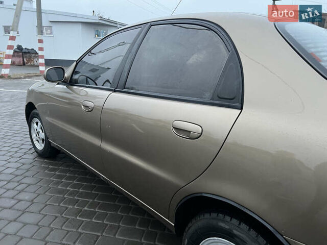 Бежевый Дэу Сенс, объемом двигателя 1.3 л и пробегом 143 тыс. км за 1899 $, фото 12 на Automoto.ua