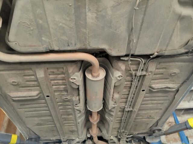 Бежевий Деу Сенс, об'ємом двигуна 0 л та пробігом 195 тис. км за 2000 $, фото 3 на Automoto.ua