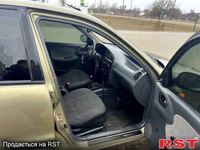 Бежевый Дэу Сенс, объемом двигателя 1.3 л и пробегом 127 тыс. км за 1750 $, фото 3 на Automoto.ua