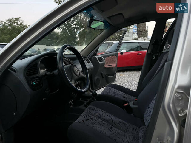 Бежевий Деу Сенс, об'ємом двигуна 1.3 л та пробігом 202 тис. км за 2000 $, фото 8 на Automoto.ua