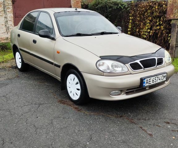 Деу Сенс 2004 у Кривому Розі на Automoto.ua Бежевий Деу Сенс, об'ємом двигуна 1.3 л та пробігом 190 тис. км за 1650 $, фото 1 на Automoto.ua