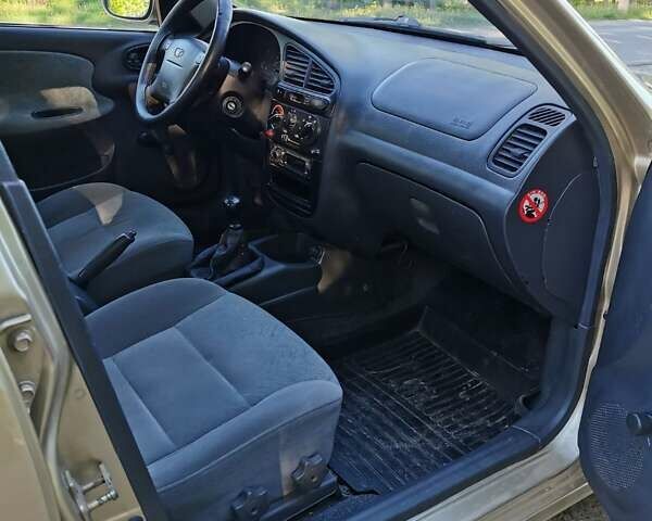 Бежевий Деу Сенс, об'ємом двигуна 0 л та пробігом 300 тис. км за 2400 $, фото 6 на Automoto.ua