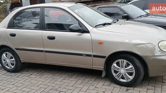 Бежевый Дэу Сенс, объемом двигателя 1.3 л и пробегом 170 тыс. км за 1750 $, фото 1 на Automoto.ua