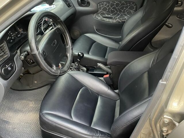 Бежевый Дэу Сенс, объемом двигателя 1.3 л и пробегом 245 тыс. км за 3399 $, фото 6 на Automoto.ua