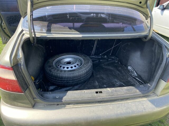 Бежевый Дэу Сенс, объемом двигателя 1.3 л и пробегом 159 тыс. км за 2200 $, фото 5 на Automoto.ua