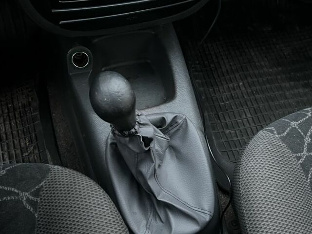 Бежевий Деу Сенс, об'ємом двигуна 1.3 л та пробігом 143 тис. км за 1899 $, фото 19 на Automoto.ua