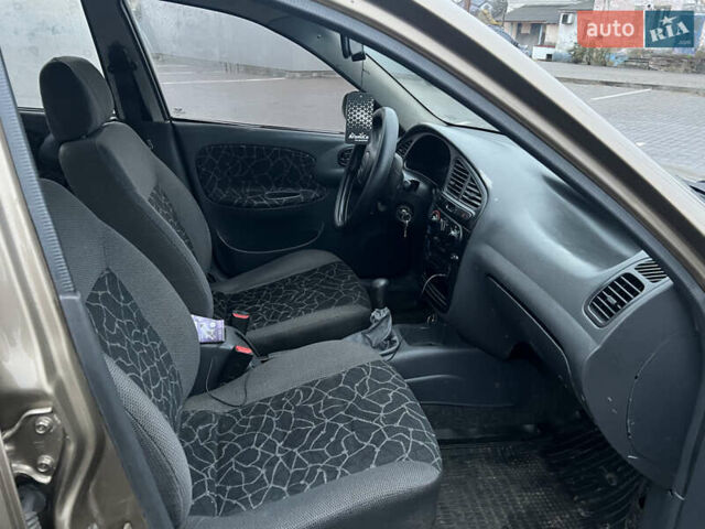 Бежевый Дэу Сенс, объемом двигателя 1.3 л и пробегом 143 тыс. км за 1899 $, фото 23 на Automoto.ua