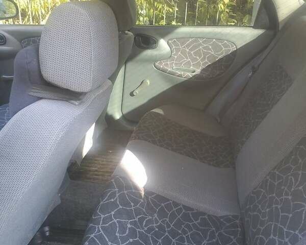 Бежевий Деу Сенс, об'ємом двигуна 1.3 л та пробігом 134 тис. км за 1850 $, фото 1 на Automoto.ua