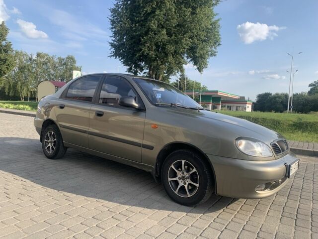 Бежевий Деу Сенс, об'ємом двигуна 1.5 л та пробігом 151 тис. км за 3000 $, фото 3 на Automoto.ua