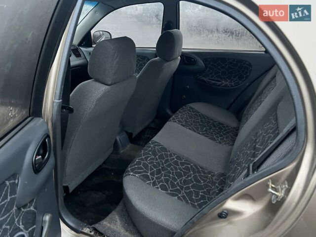 Бежевый Дэу Сенс, объемом двигателя 1.3 л и пробегом 143 тыс. км за 1899 $, фото 22 на Automoto.ua