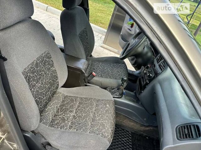 Бежевий Деу Сенс, об'ємом двигуна 1.3 л та пробігом 150 тис. км за 1500 $, фото 20 на Automoto.ua