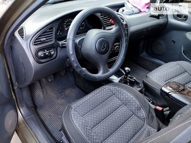 Бежевый Дэу Сенс, объемом двигателя 1.3 л и пробегом 230 тыс. км за 2600 $, фото 1 на Automoto.ua