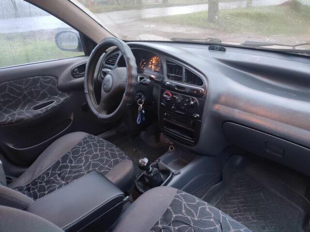 Бежевый Дэу Сенс, объемом двигателя 0 л и пробегом 333 тыс. км за 1499 $, фото 7 на Automoto.ua