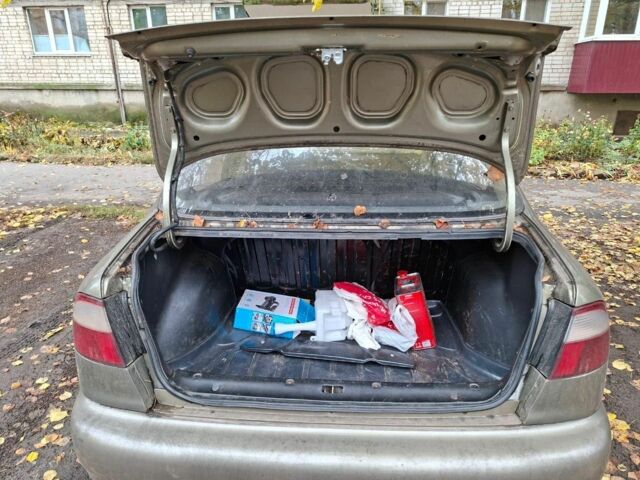 Деу Сенс 2005 у Лозовой на Automoto.ua Бежевий Деу Сенс, об'ємом двигуна 1.5 л та пробігом 3 тис. км за 1800 $, фото 23 на Automoto.ua