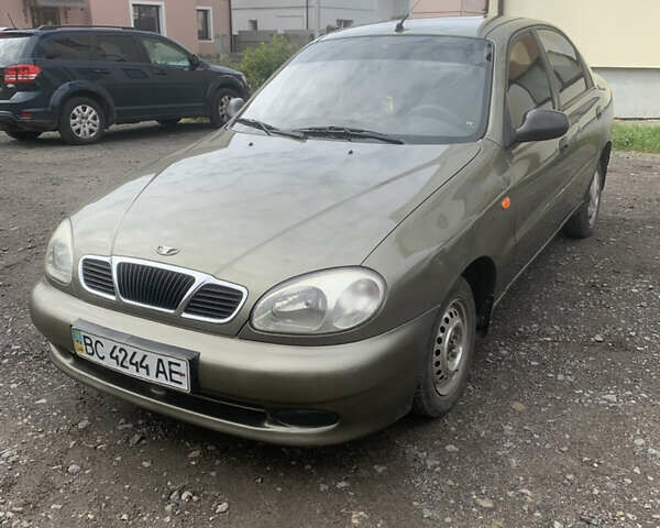 Бежевый Дэу Сенс, объемом двигателя 0 л и пробегом 183 тыс. км за 1300 $, фото 1 на Automoto.ua