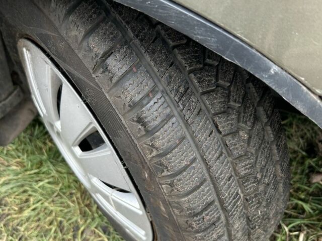 Бежевий Деу Сенс, об'ємом двигуна 1.5 л та пробігом 167 тис. км за 2500 $, фото 7 на Automoto.ua