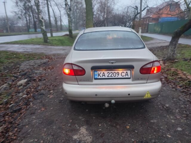 Бежевый Дэу Сенс, объемом двигателя 0 л и пробегом 333 тыс. км за 1499 $, фото 4 на Automoto.ua