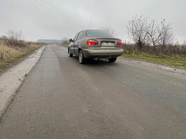 Бежевый Дэу Сенс, объемом двигателя 1.5 л и пробегом 453 тыс. км за 1300 $, фото 1 на Automoto.ua