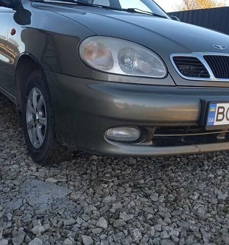 Бежевый Дэу Сенс, объемом двигателя 1.3 л и пробегом 240 тыс. км за 1670 $, фото 4 на Automoto.ua