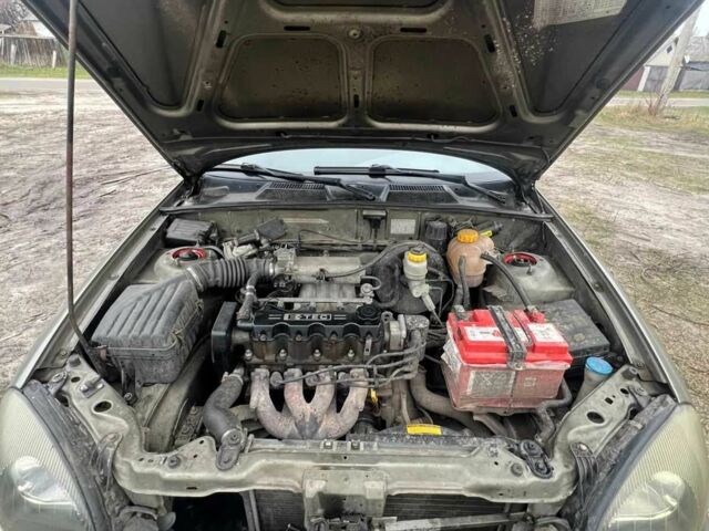 Бежевый Дэу Сенс, объемом двигателя 1.5 л и пробегом 265 тыс. км за 1999 $, фото 10 на Automoto.ua