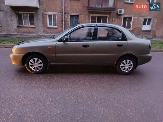 Бежевый Дэу Сенс, объемом двигателя 1.3 л и пробегом 175 тыс. км за 1799 $, фото 5 на Automoto.ua