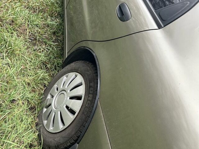 Бежевий Деу Сенс, об'ємом двигуна 1.5 л та пробігом 167 тис. км за 2500 $, фото 4 на Automoto.ua