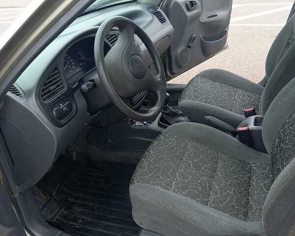 Бежевий Деу Сенс, об'ємом двигуна 1.3 л та пробігом 129 тис. км за 2100 $, фото 6 на Automoto.ua