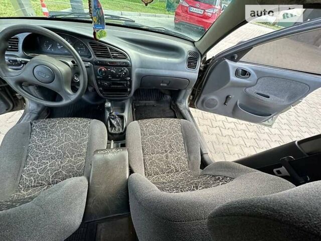 Бежевий Деу Сенс, об'ємом двигуна 1.3 л та пробігом 150 тис. км за 1500 $, фото 10 на Automoto.ua