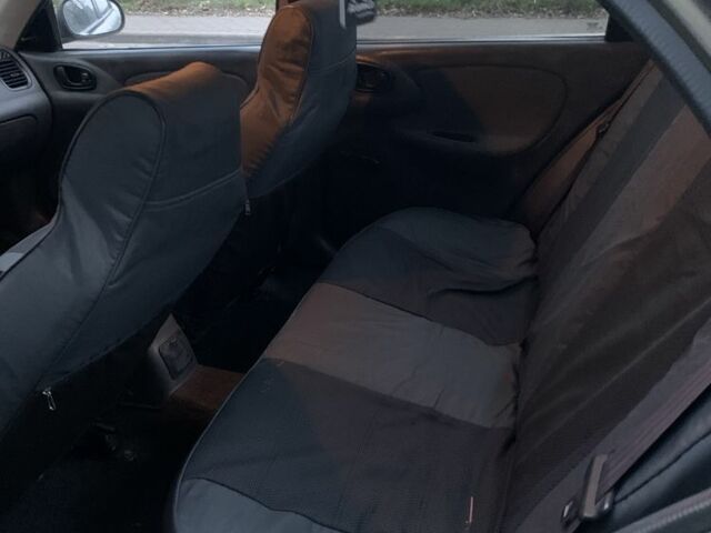 Бежевый Дэу Сенс, объемом двигателя 1.3 л и пробегом 155 тыс. км за 950 $, фото 4 на Automoto.ua