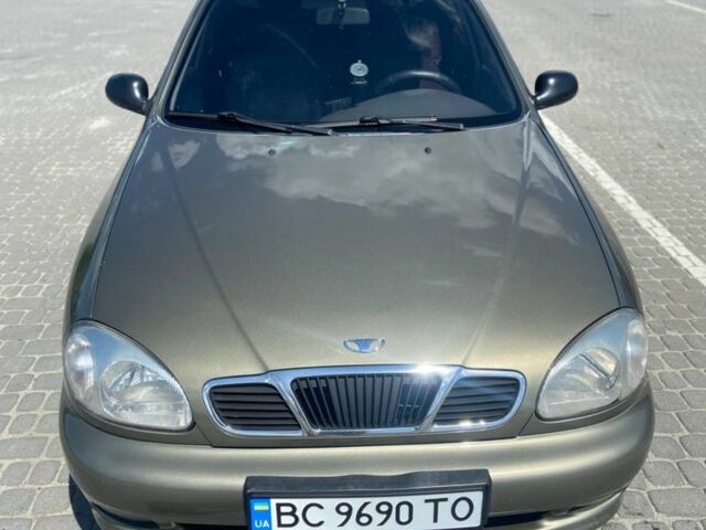 Бежевый Дэу Сенс, объемом двигателя 1.6 л и пробегом 220 тыс. км за 2300 $, фото 1 на Automoto.ua