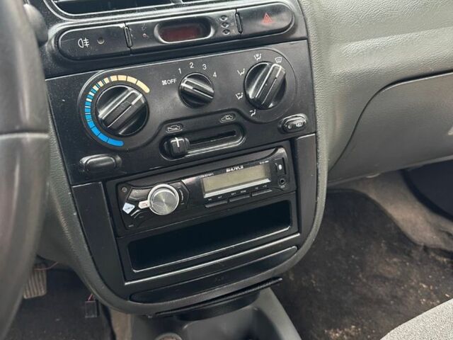 Бежевий Деу Сенс, об'ємом двигуна 1.5 л та пробігом 213 тис. км за 1800 $, фото 5 на Automoto.ua