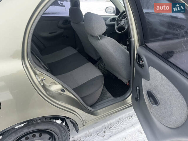 Бежевий Деу Сенс, об'ємом двигуна 0 л та пробігом 207 тис. км за 2100 $, фото 8 на Automoto.ua