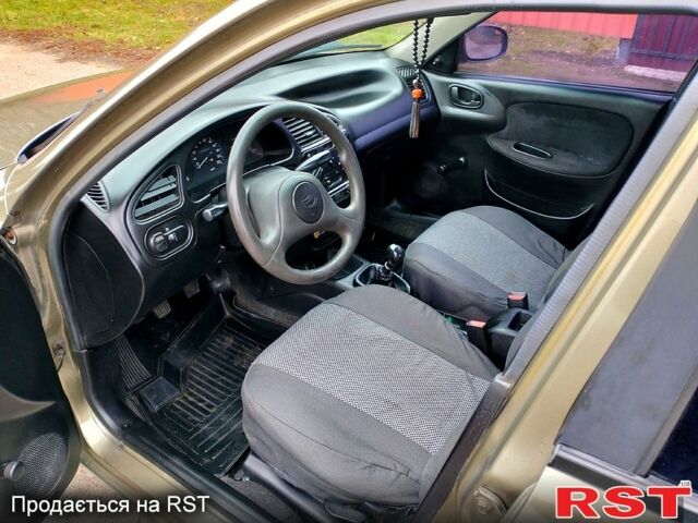 Бежевий Деу Сенс, об'ємом двигуна 1.3 л та пробігом 200 тис. км за 1650 $, фото 6 на Automoto.ua