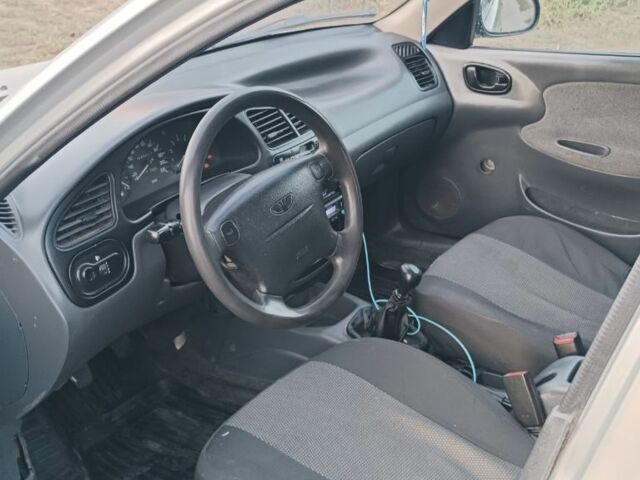 Бежевий Деу Сенс, об'ємом двигуна 1.5 л та пробігом 205 тис. км за 1500 $, фото 7 на Automoto.ua