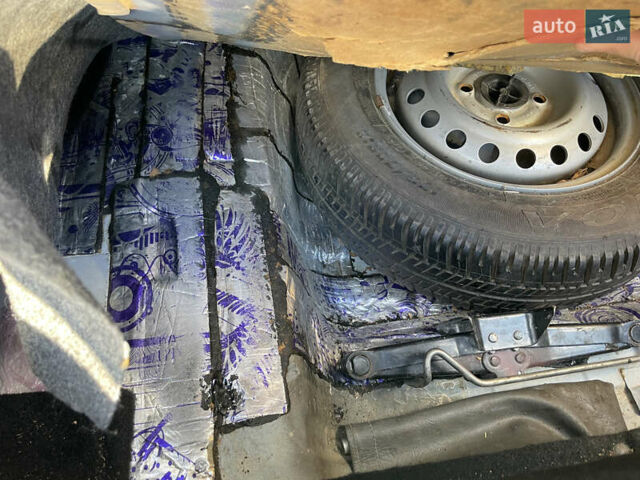 Деу Сенс 2006 у Миколаєві на Automoto.ua Бежевий Деу Сенс, об'ємом двигуна 1.3 л та пробігом 143 тис. км за 3000 $, фото 39 на Automoto.ua