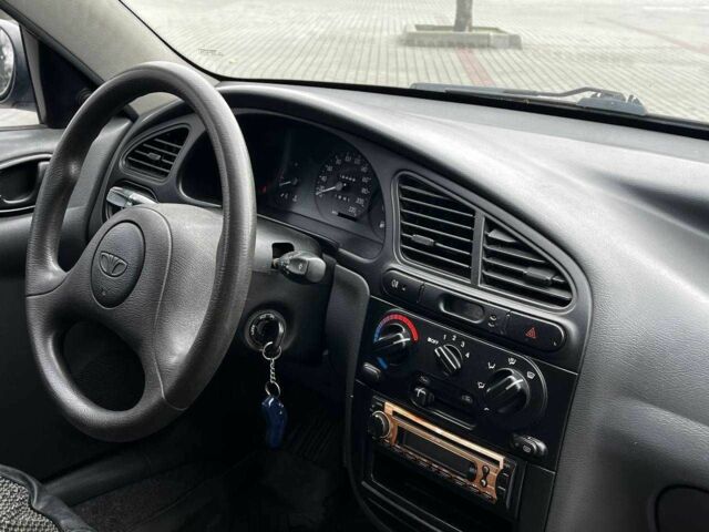 Бежевый Дэу Сенс, объемом двигателя 1.3 л и пробегом 81 тыс. км за 2900 $, фото 12 на Automoto.ua