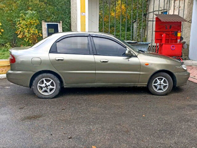 Бежевый Дэу Сенс, объемом двигателя 1.3 л и пробегом 250 тыс. км за 2200 $, фото 4 на Automoto.ua