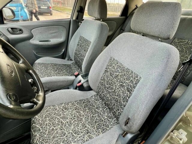 Бежевый Дэу Сенс, объемом двигателя 1.6 л и пробегом 225 тыс. км за 2499 $, фото 18 на Automoto.ua