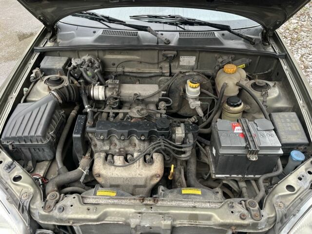 Бежевий Деу Сенс, об'ємом двигуна 1.5 л та пробігом 160 тис. км за 1600 $, фото 9 на Automoto.ua