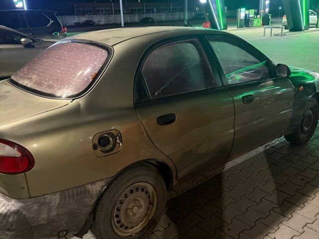 Бежевый Дэу Сенс, объемом двигателя 0 л и пробегом 320 тыс. км за 900 $, фото 1 на Automoto.ua