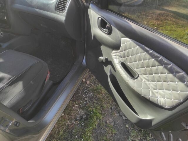 Бежевий Деу Сенс, об'ємом двигуна 1.5 л та пробігом 325 тис. км за 1500 $, фото 11 на Automoto.ua