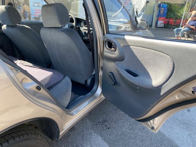 Бежевий Деу Сенс, об'ємом двигуна 1.4 л та пробігом 73 тис. км за 2000 $, фото 7 на Automoto.ua